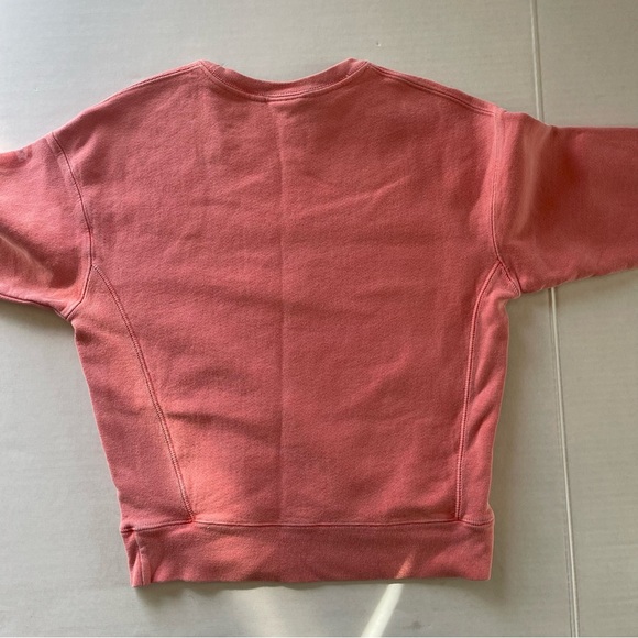 Women champion 100%authentic crewneck sweater size Small  peach color . - Picture 6 of 8